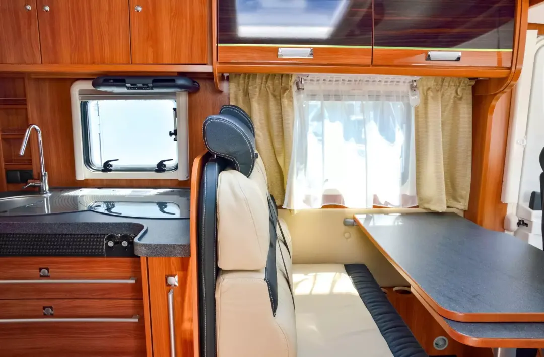 Motorhome Damp Testing | Hitchin, Stevenage, Bedford, Luton, Milton Keynes, Hertfordshire